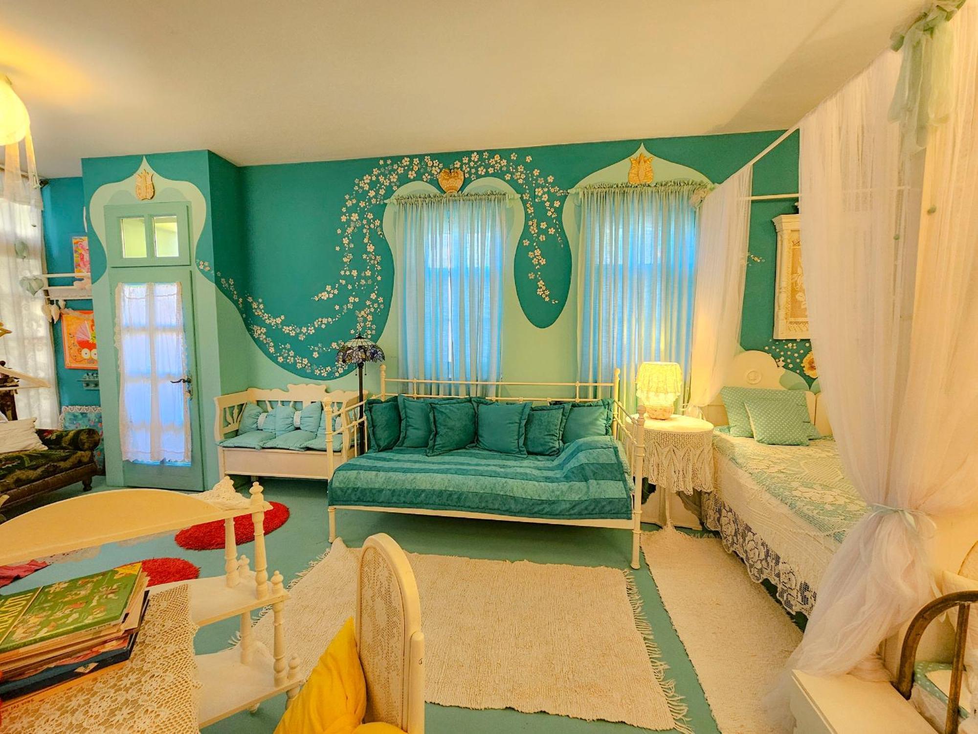 Готель Feher Tulipan Apartman Дебрецен Екстер'єр фото