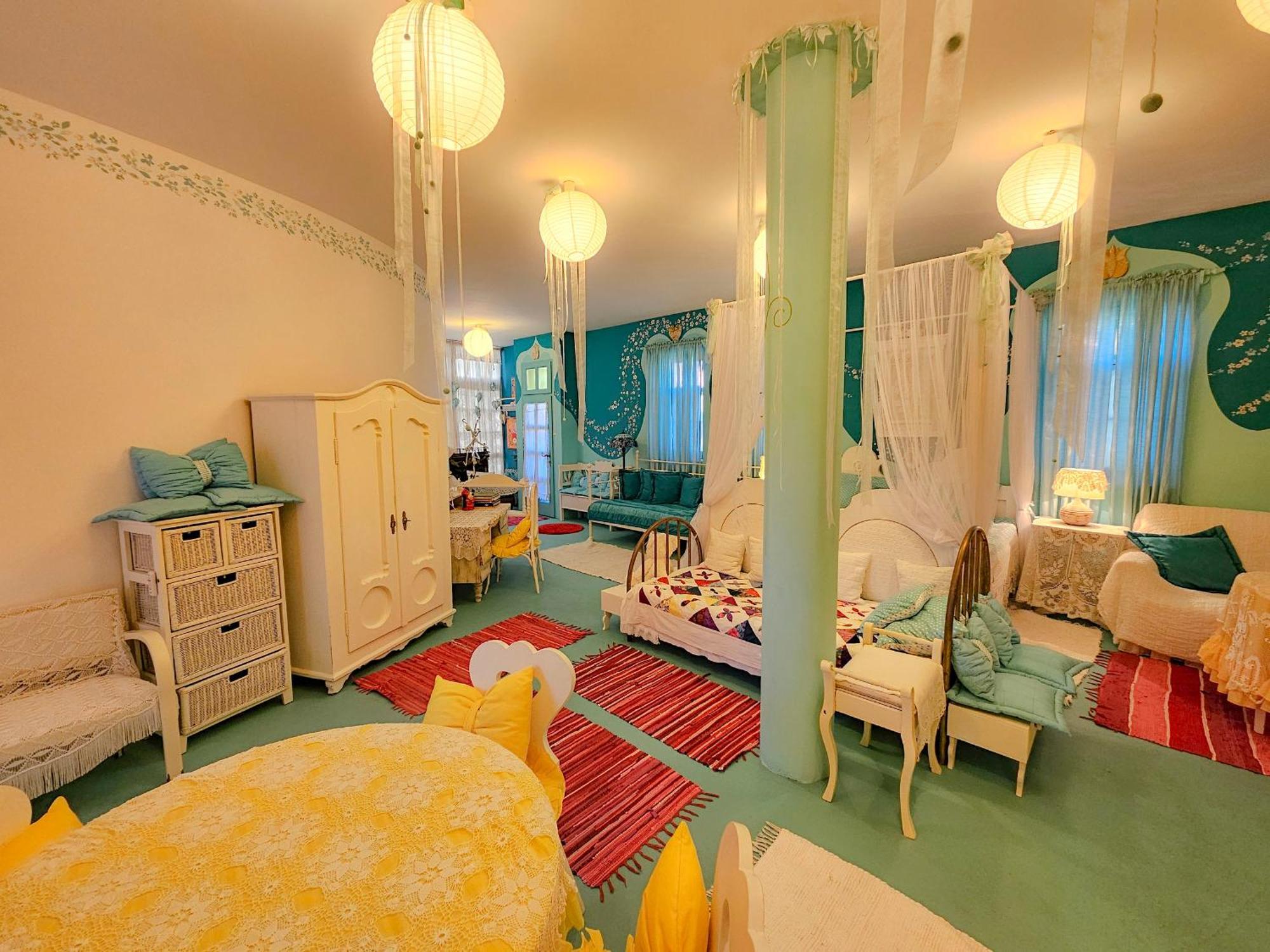 Готель Feher Tulipan Apartman Дебрецен Екстер'єр фото