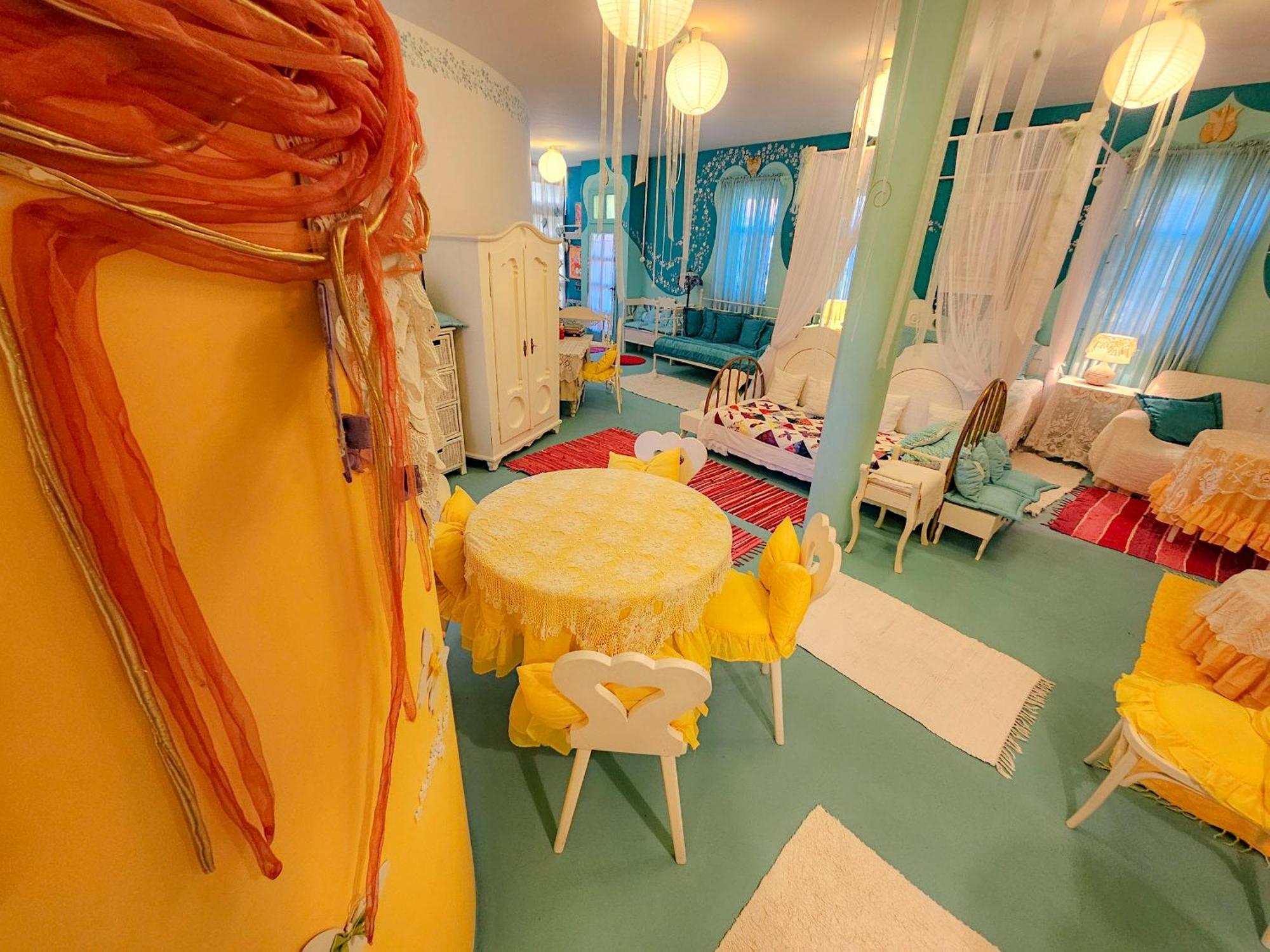 Готель Feher Tulipan Apartman Дебрецен Екстер'єр фото